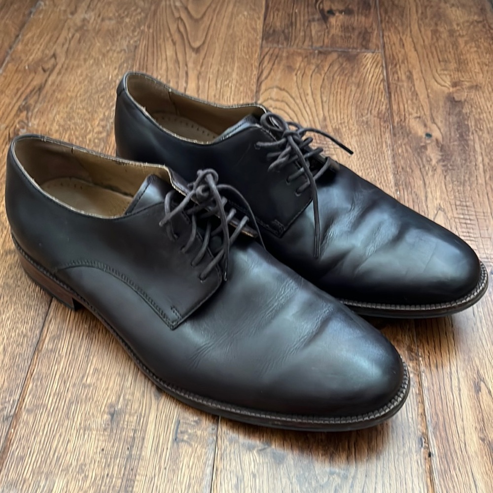 Cole Haan Chocolate brown dress shoes
